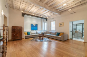 Piazza Navona Elegant Apartment